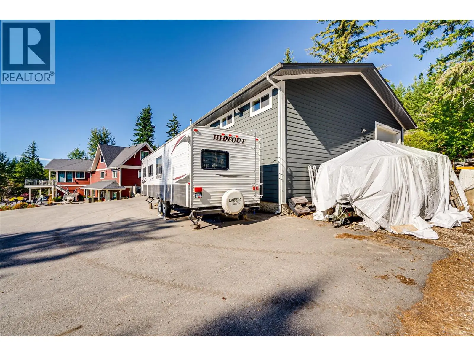 6054 Lynx Drive. Vernon, British Columbia