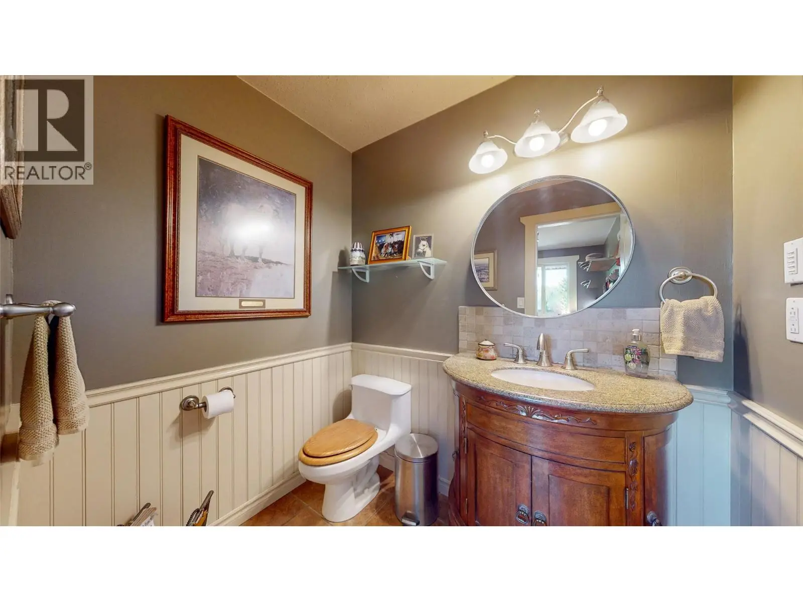 205 Greasewood Avenue. Oliver, British Columbia