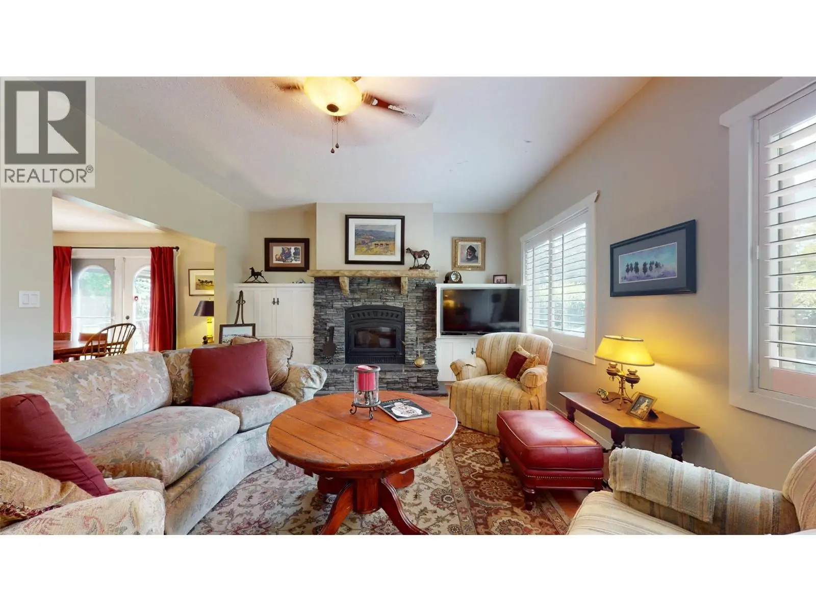 205 Greasewood Avenue. Oliver, British Columbia