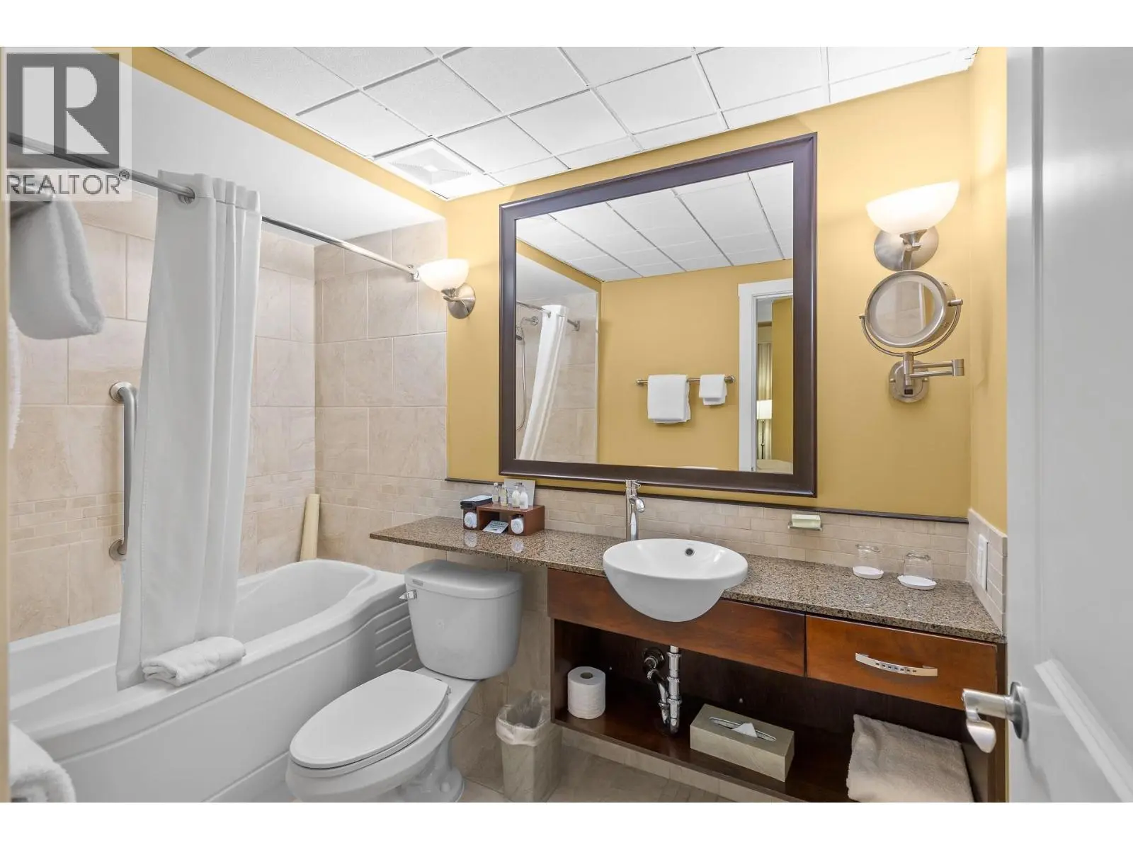 12811 Lakeshore Drive Unit# 518. Summerland, British Columbia