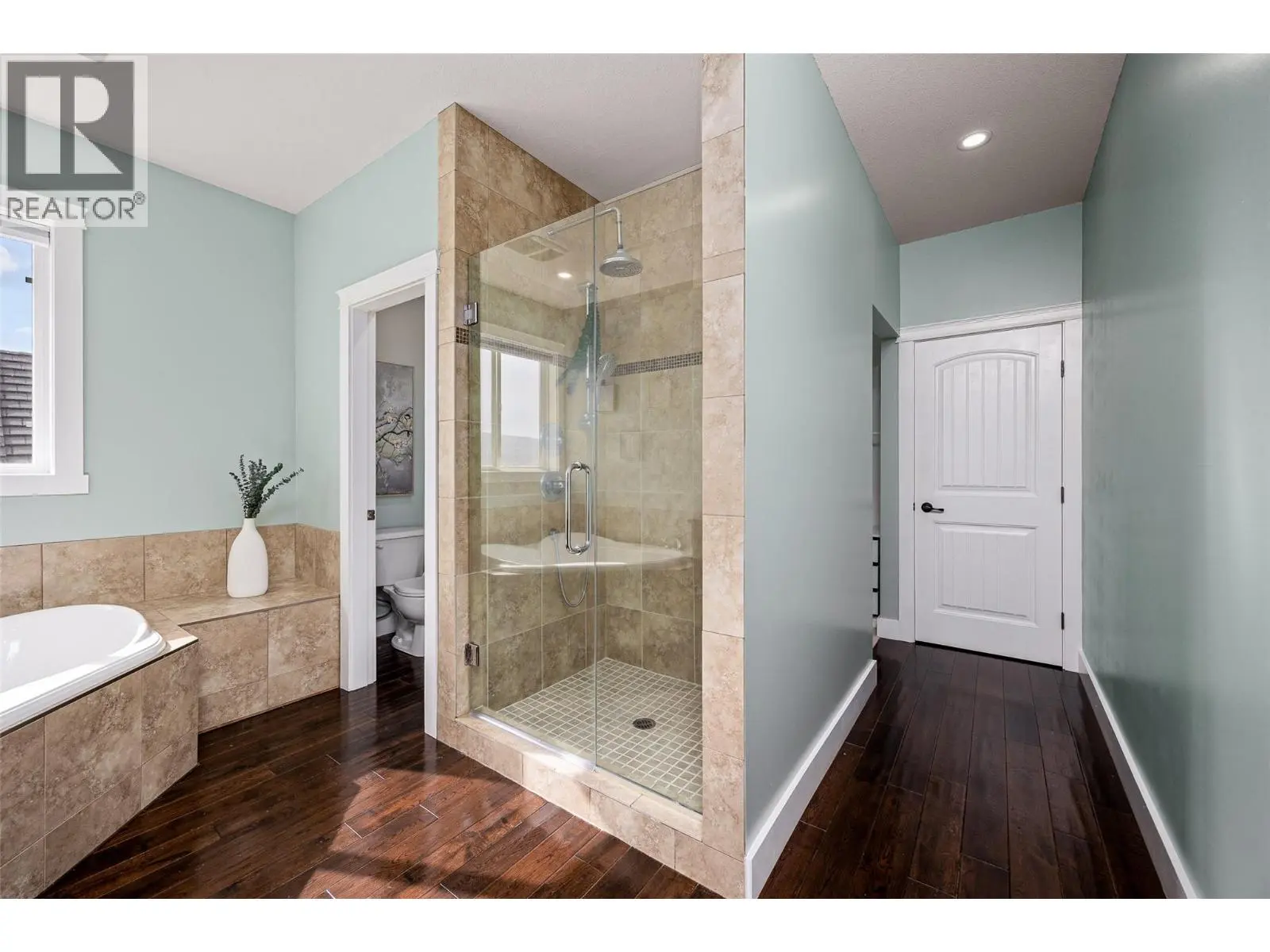 2584 Lucinde Road. West Kelowna, British Columbia