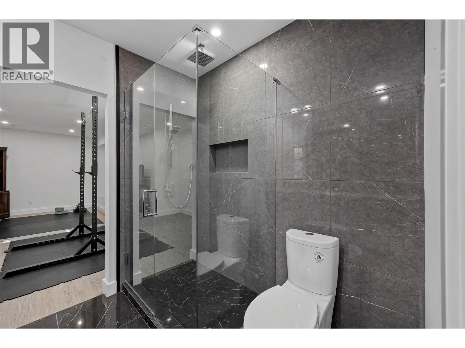2584 Lucinde Road. West Kelowna, British Columbia