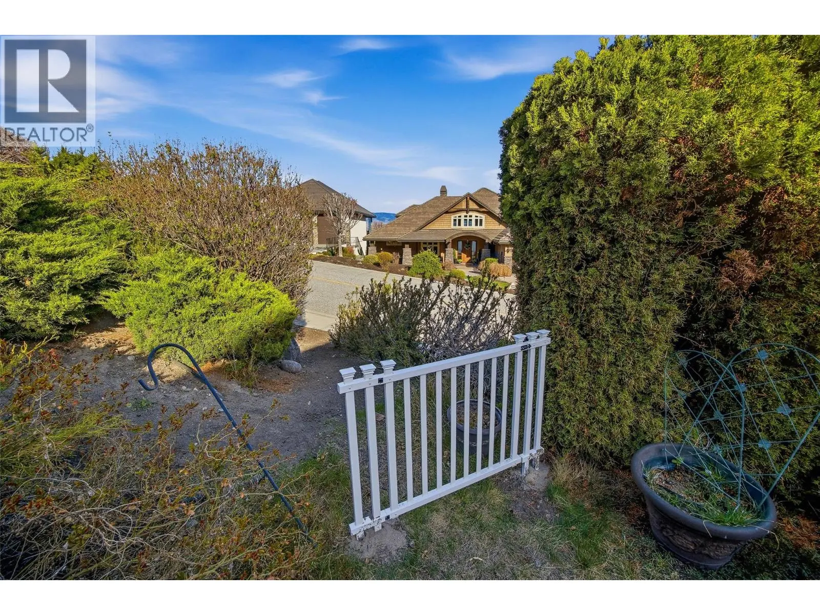 2584 Lucinde Road. West Kelowna, British Columbia