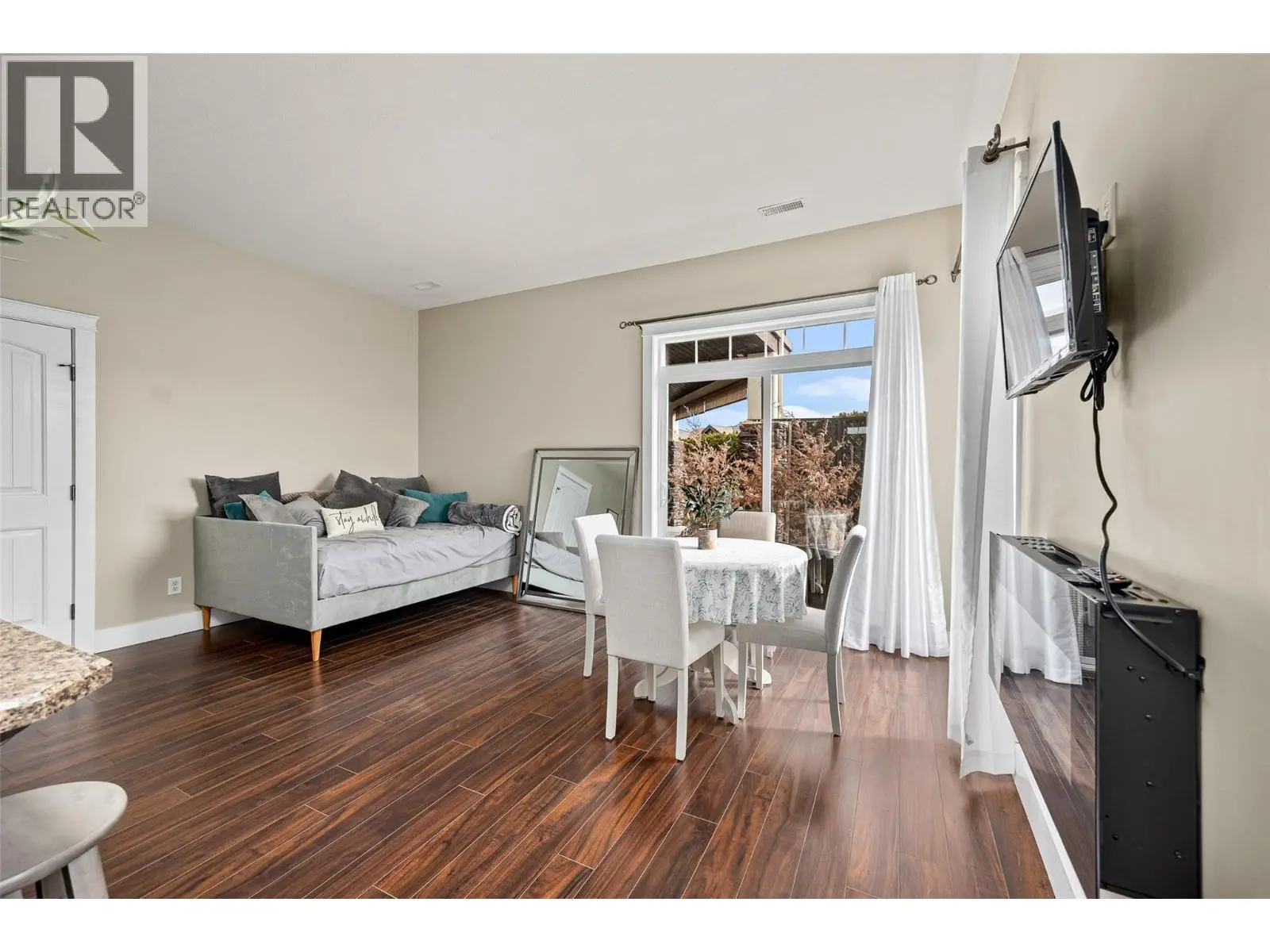 2584 Lucinde Road. West Kelowna, British Columbia