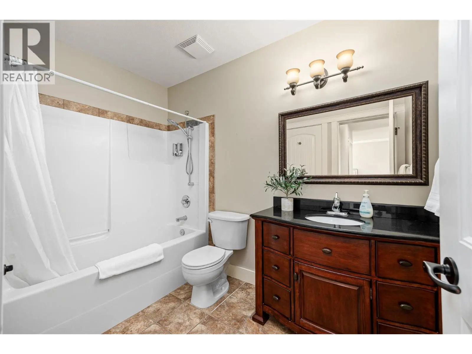 2584 Lucinde Road. West Kelowna, British Columbia
