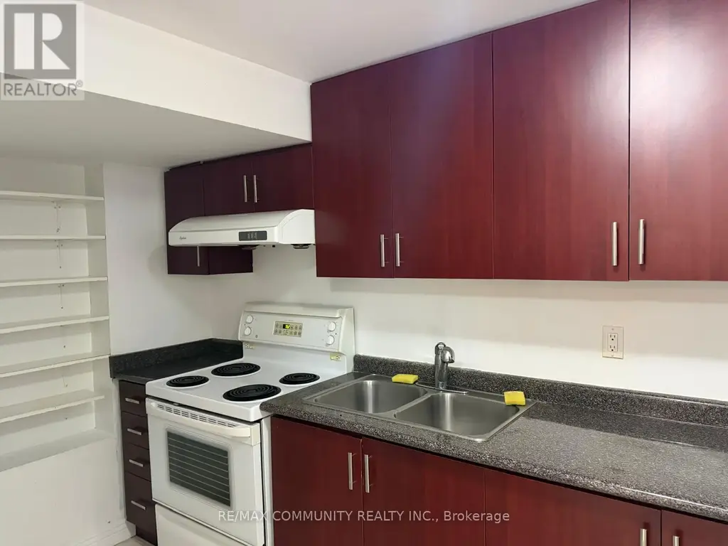 8 Terry Fox Street, Markham (Cornell)