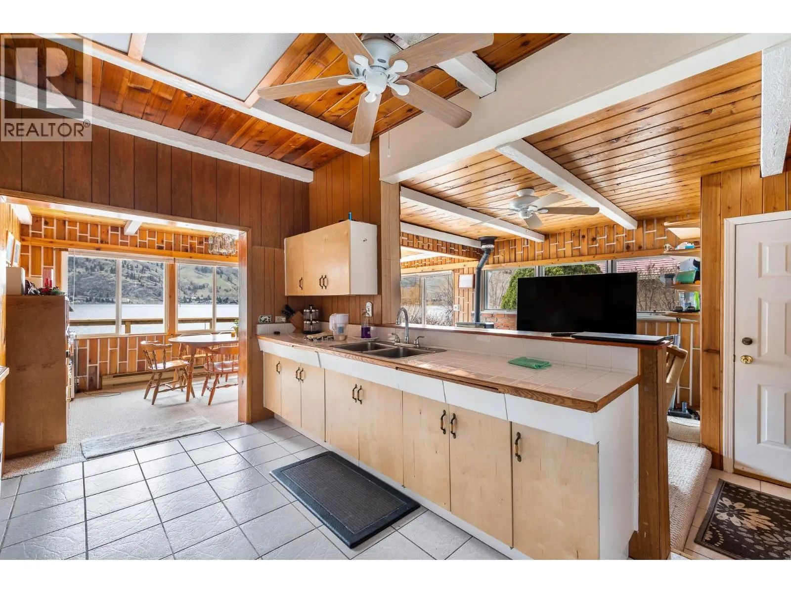 8121 Okanagan Landing Road. Vernon, British Columbia