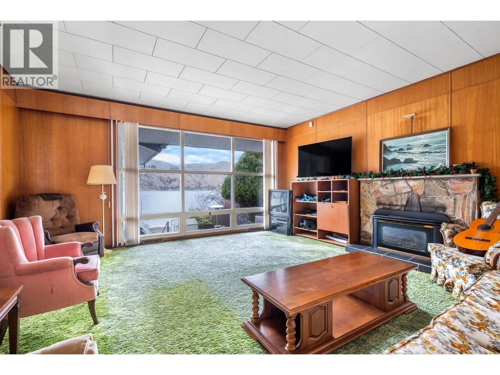 8121 Okanagan Landing Road. Vernon, British Columbia