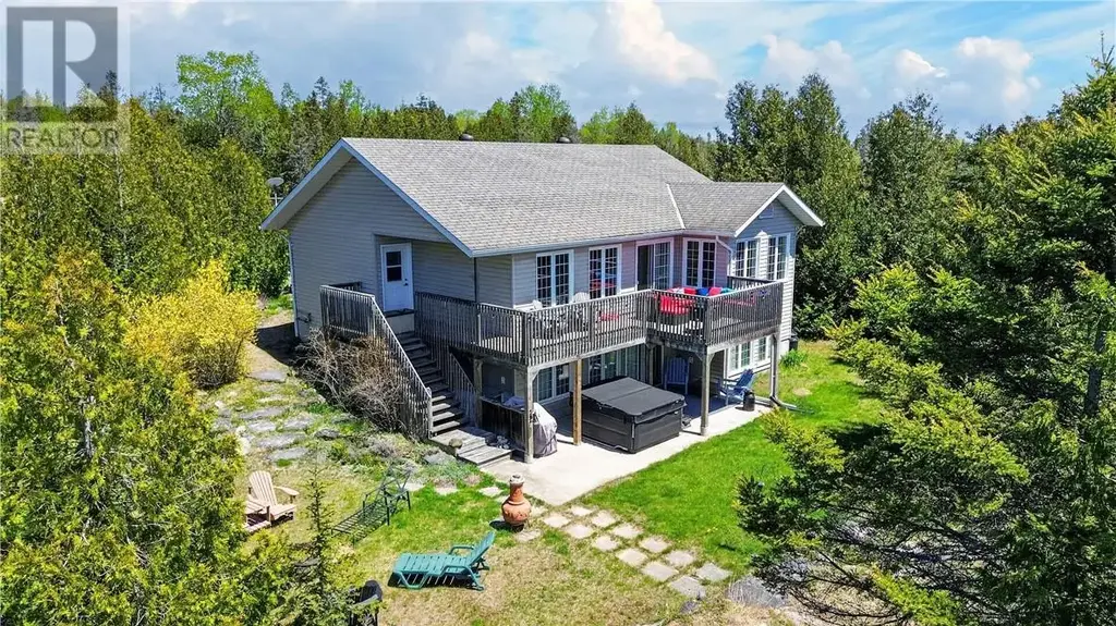 619 Lake Huron Drive, Spring  Bay, Manitoulin Island