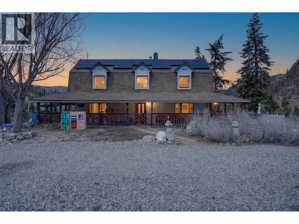 561 Grand Oro Road, Kaleden