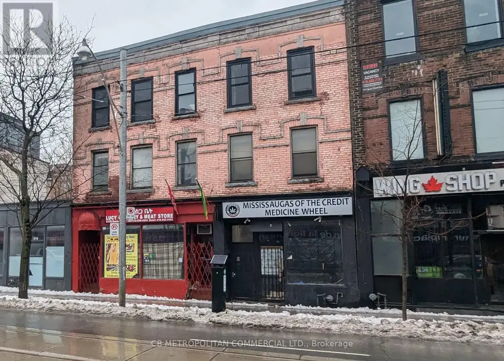 A - 213 Queen Street, Toronto (Waterfront Communities)