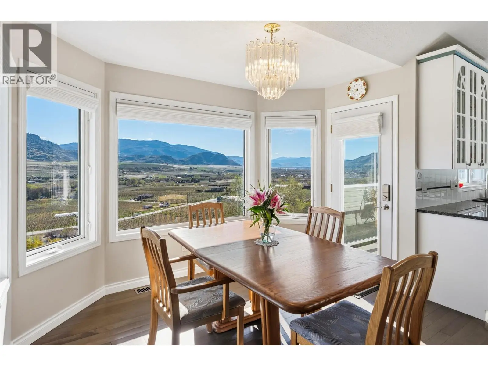 600 Ponderosa Road. Oliver, British Columbia
