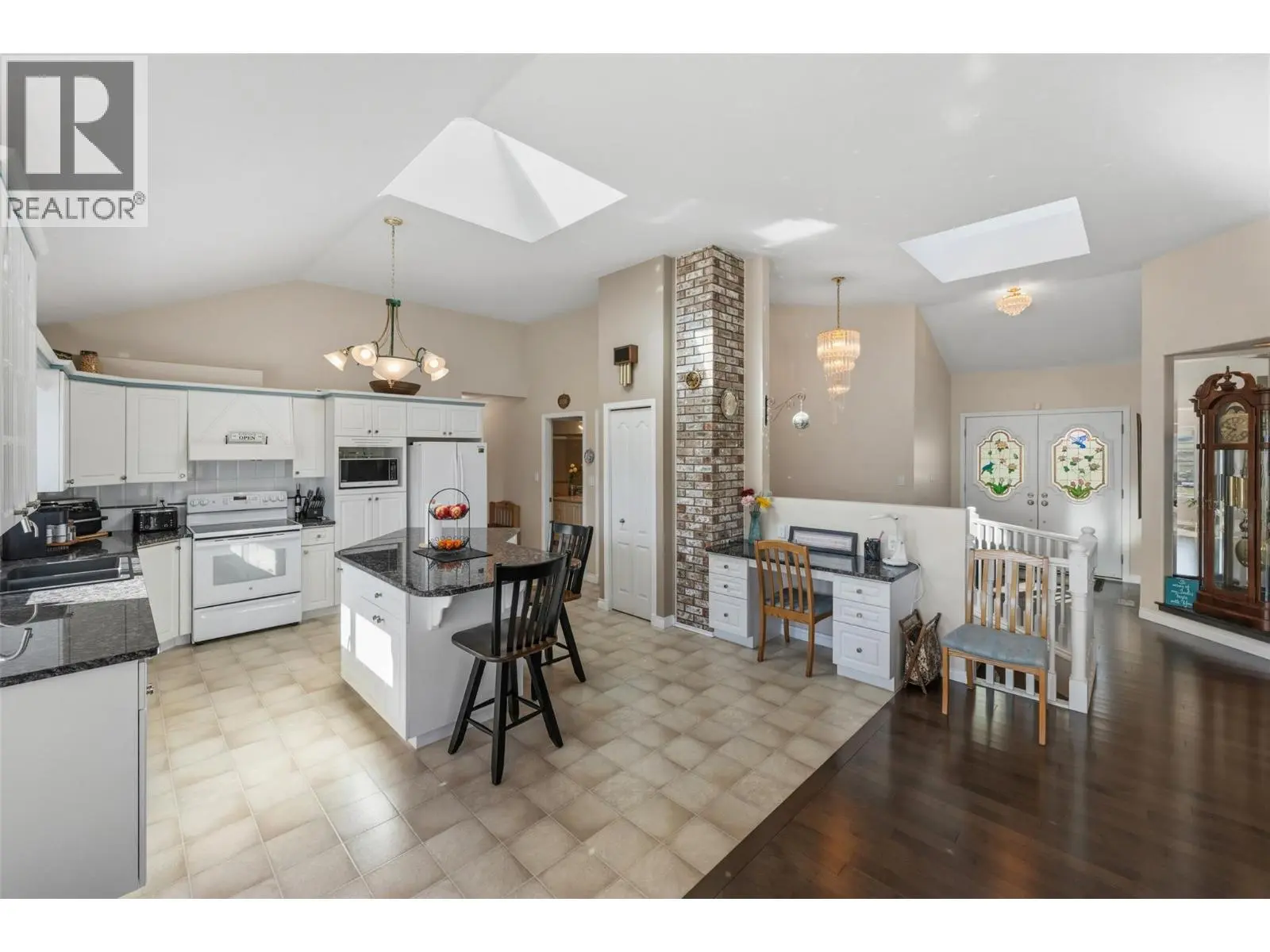 600 Ponderosa Road. Oliver, British Columbia