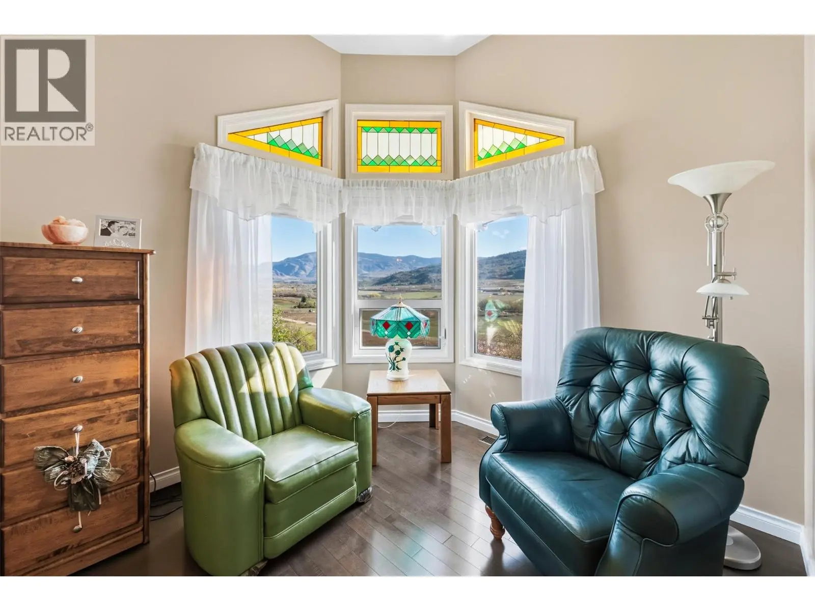 600 Ponderosa Road. Oliver, British Columbia