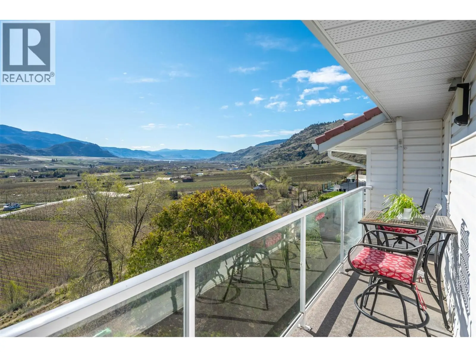 600 Ponderosa Road. Oliver, British Columbia