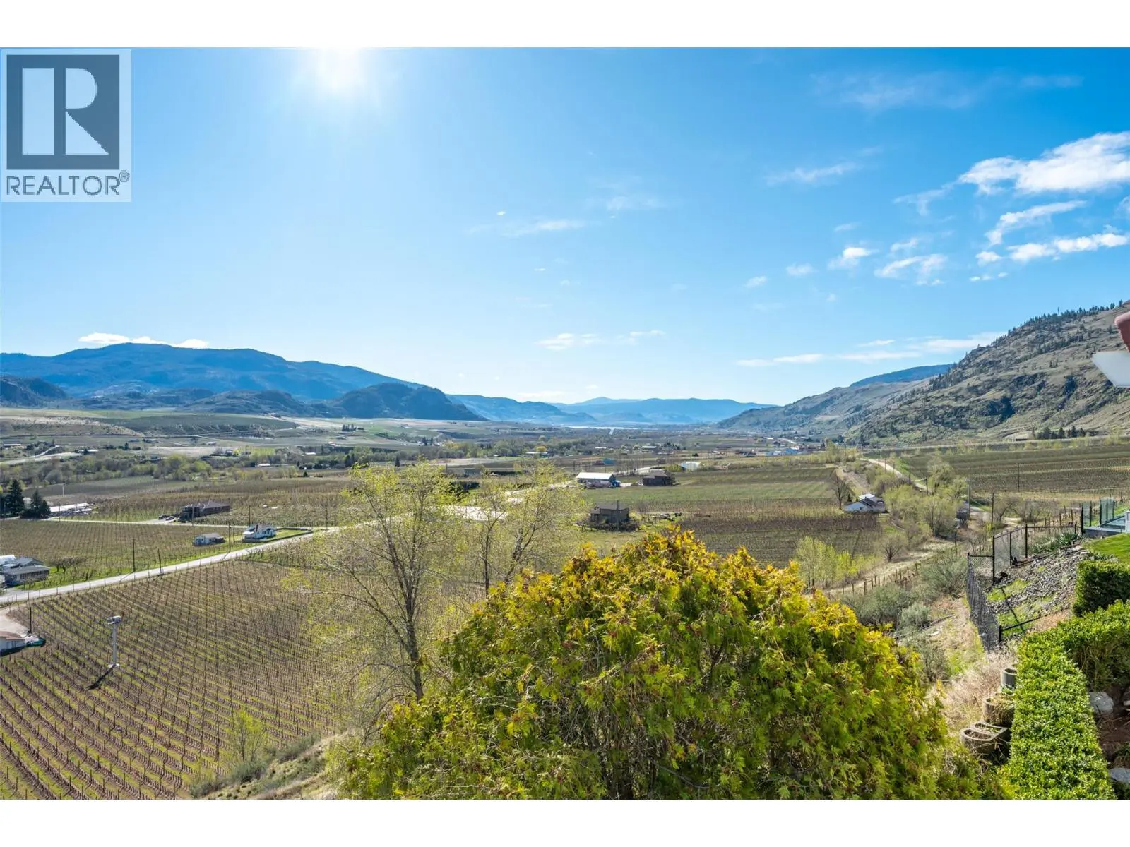 600 Ponderosa Road. Oliver, British Columbia