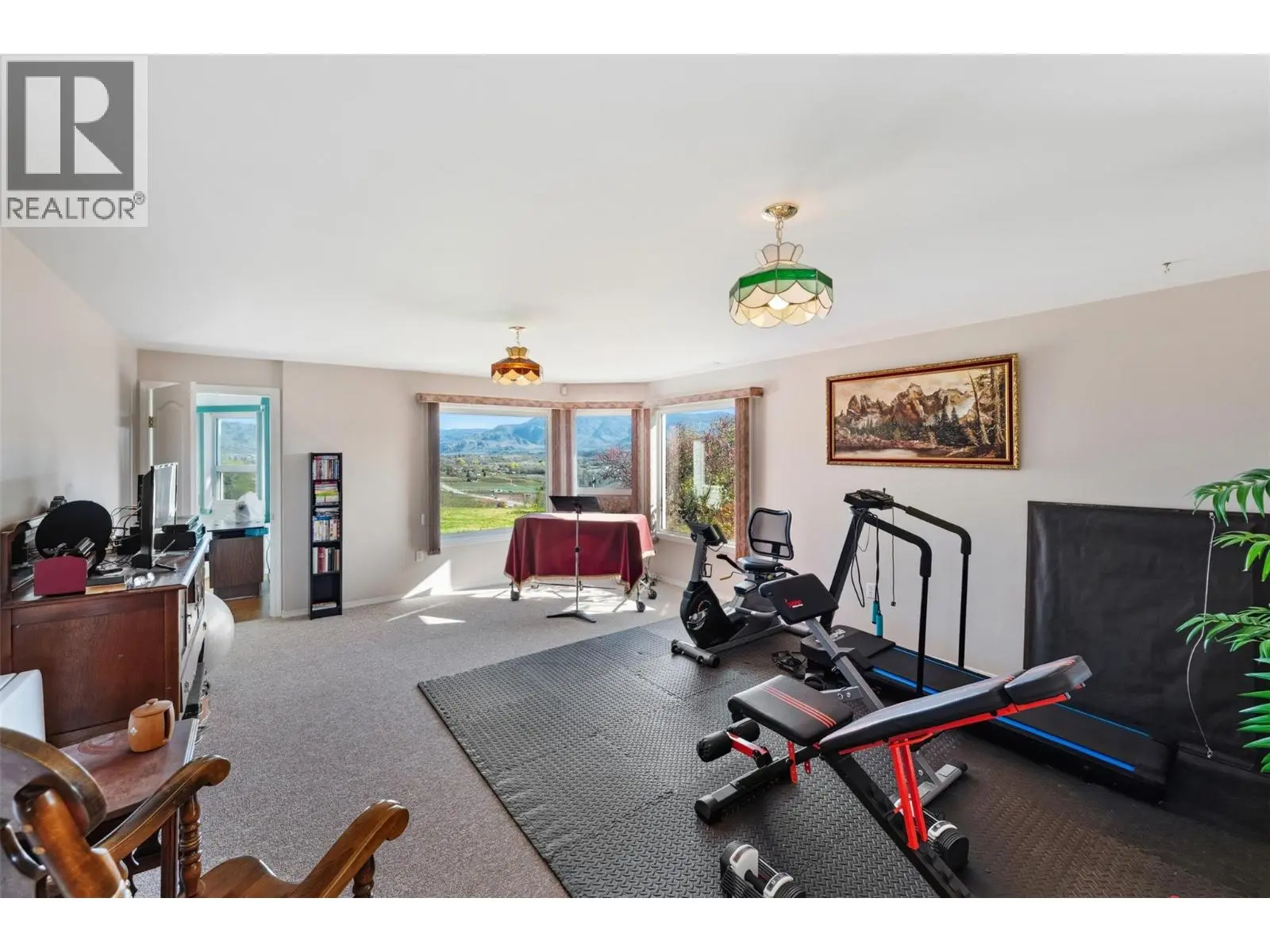 600 Ponderosa Road. Oliver, British Columbia