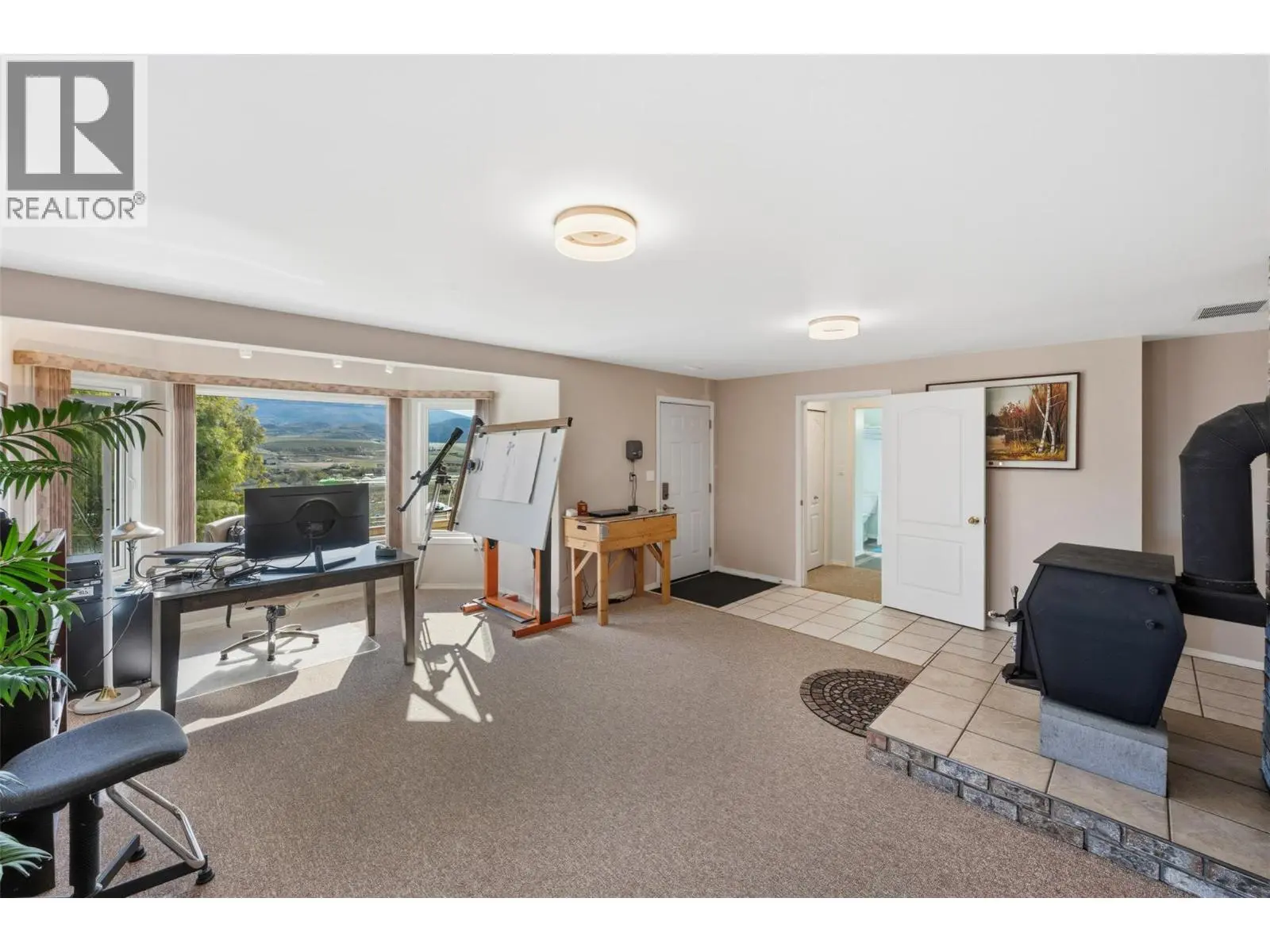 600 Ponderosa Road. Oliver, British Columbia