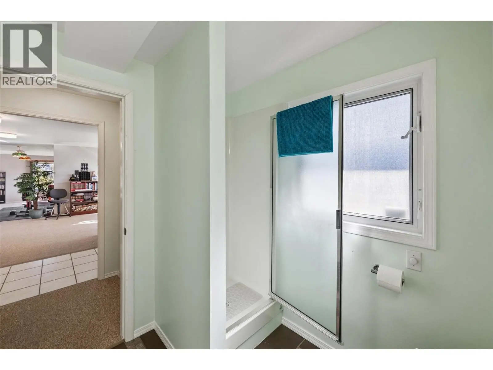600 Ponderosa Road. Oliver, British Columbia