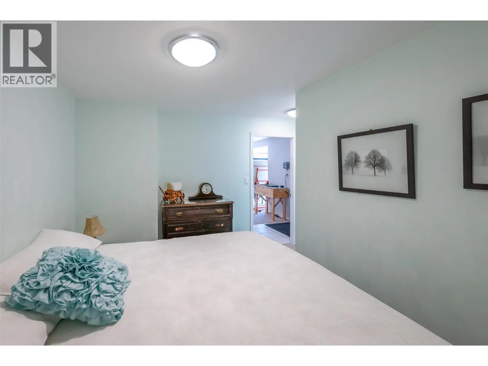 600 Ponderosa Road. Oliver, British Columbia