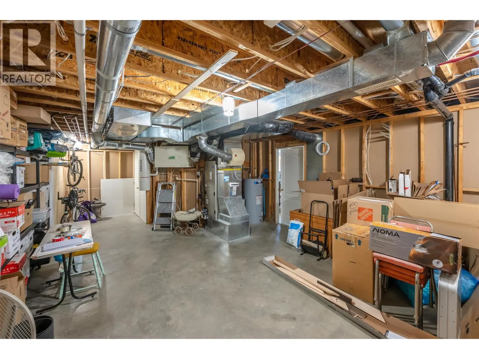 600 Ponderosa Road. Oliver, British Columbia