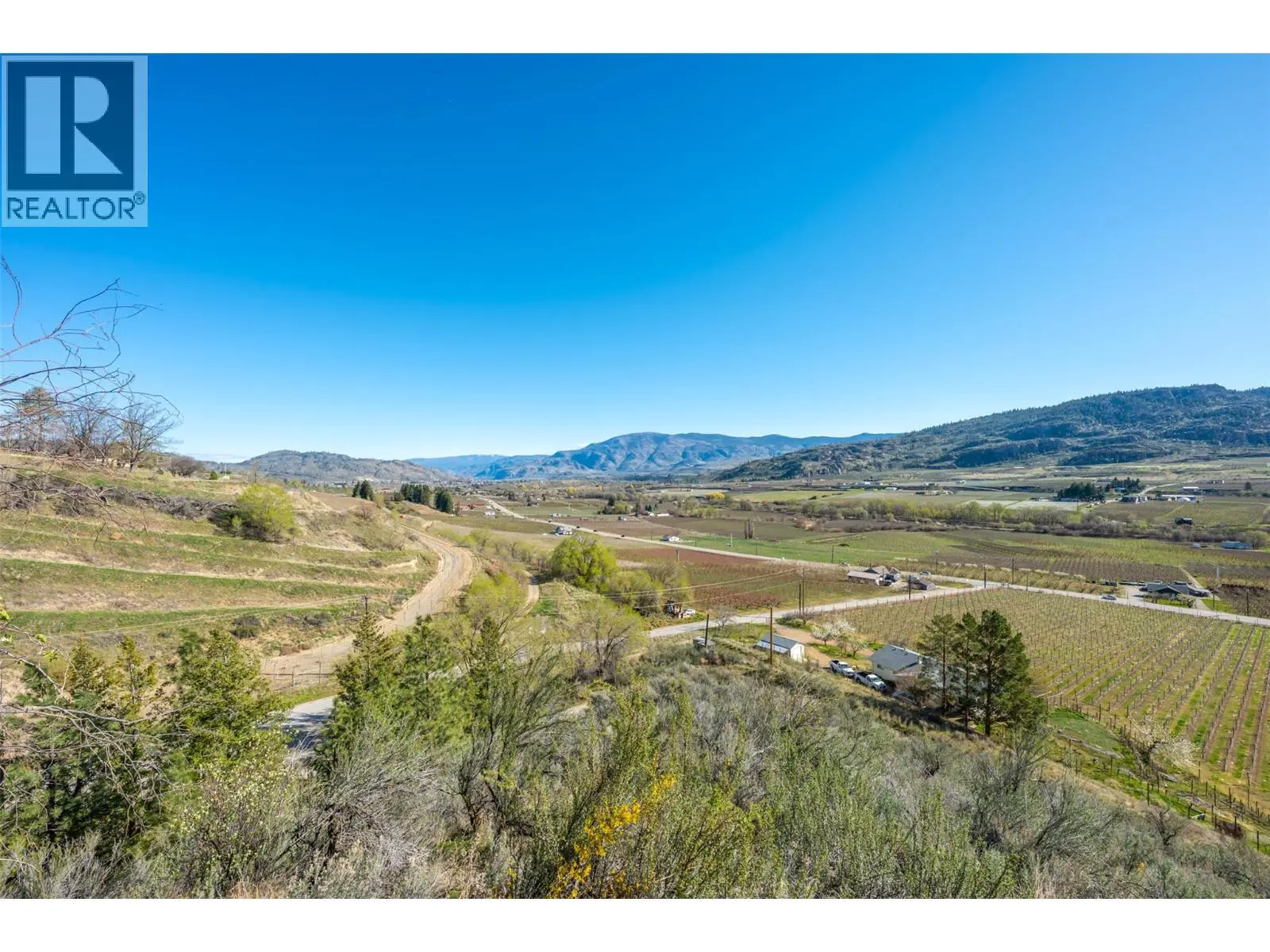 600 Ponderosa Road. Oliver, British Columbia