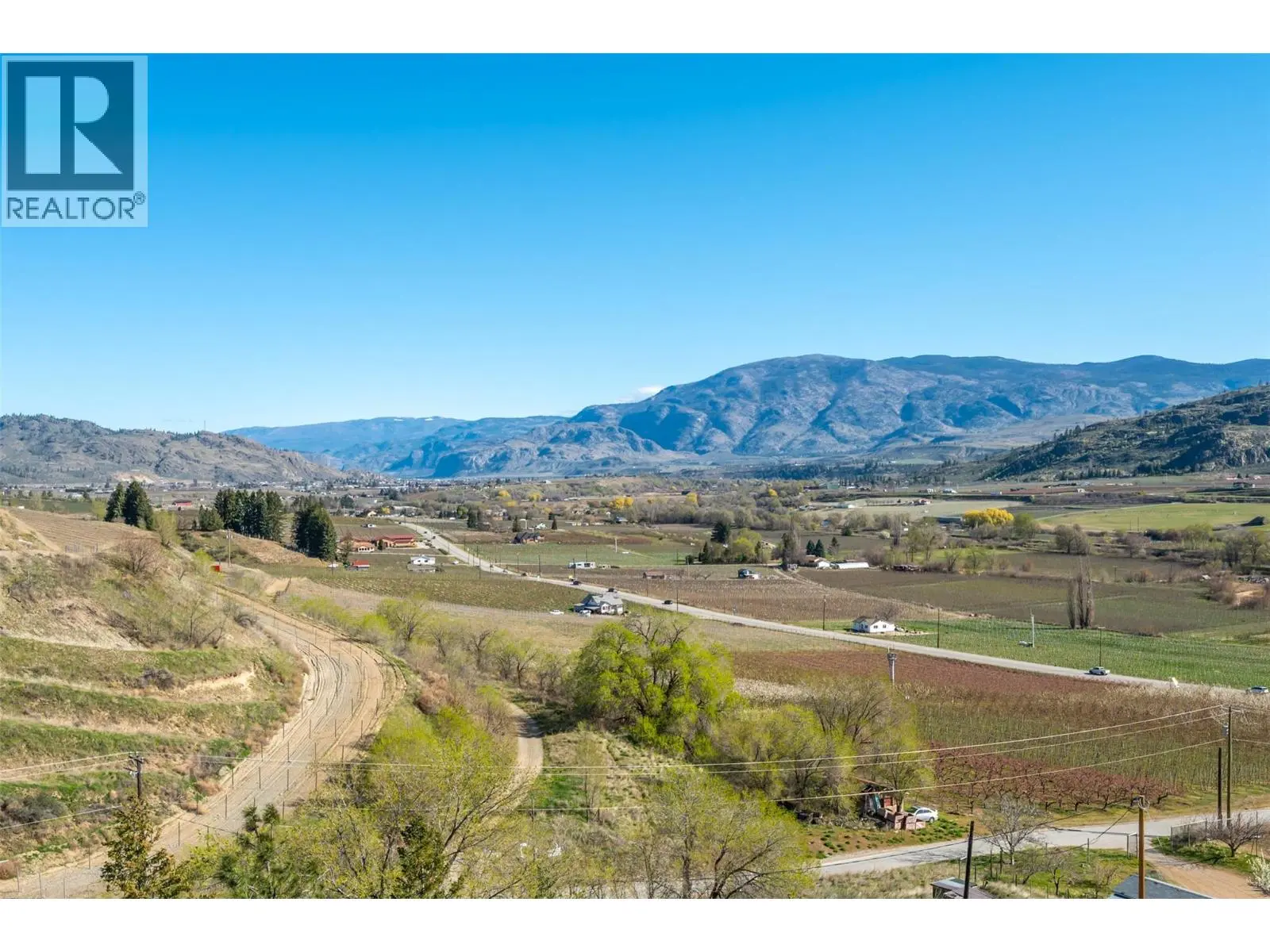 600 Ponderosa Road. Oliver, British Columbia