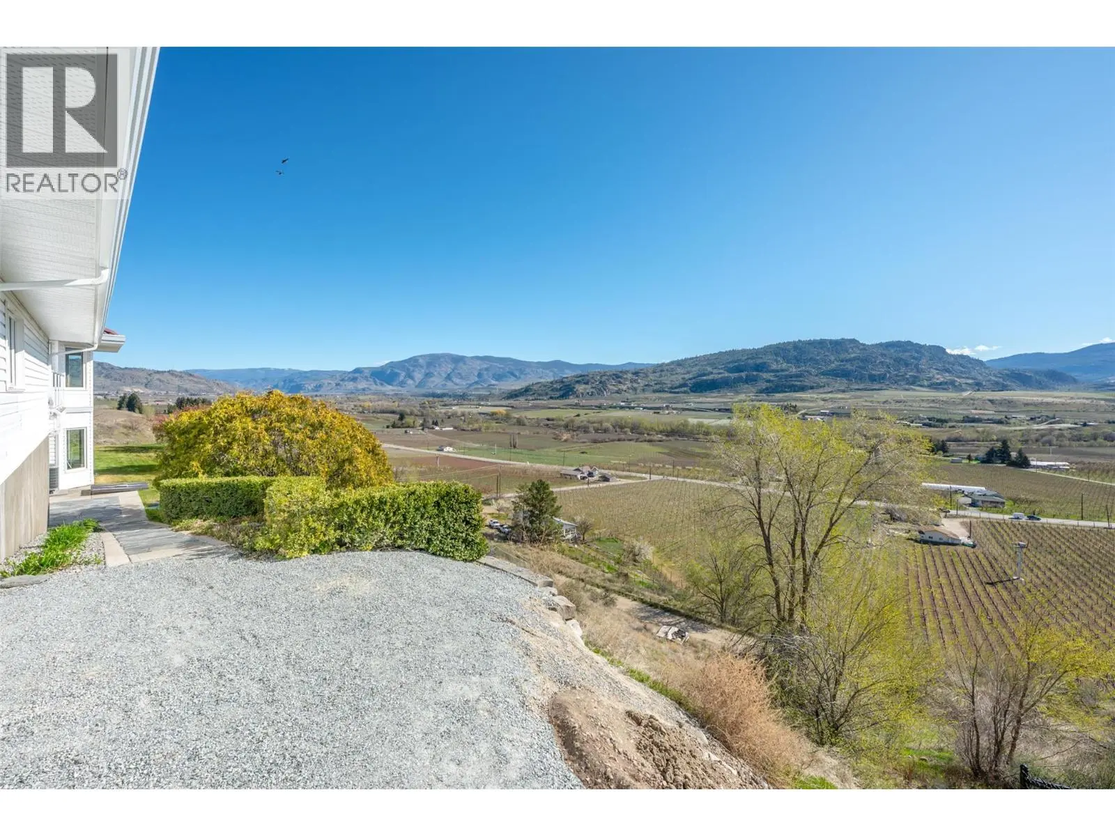 600 Ponderosa Road. Oliver, British Columbia