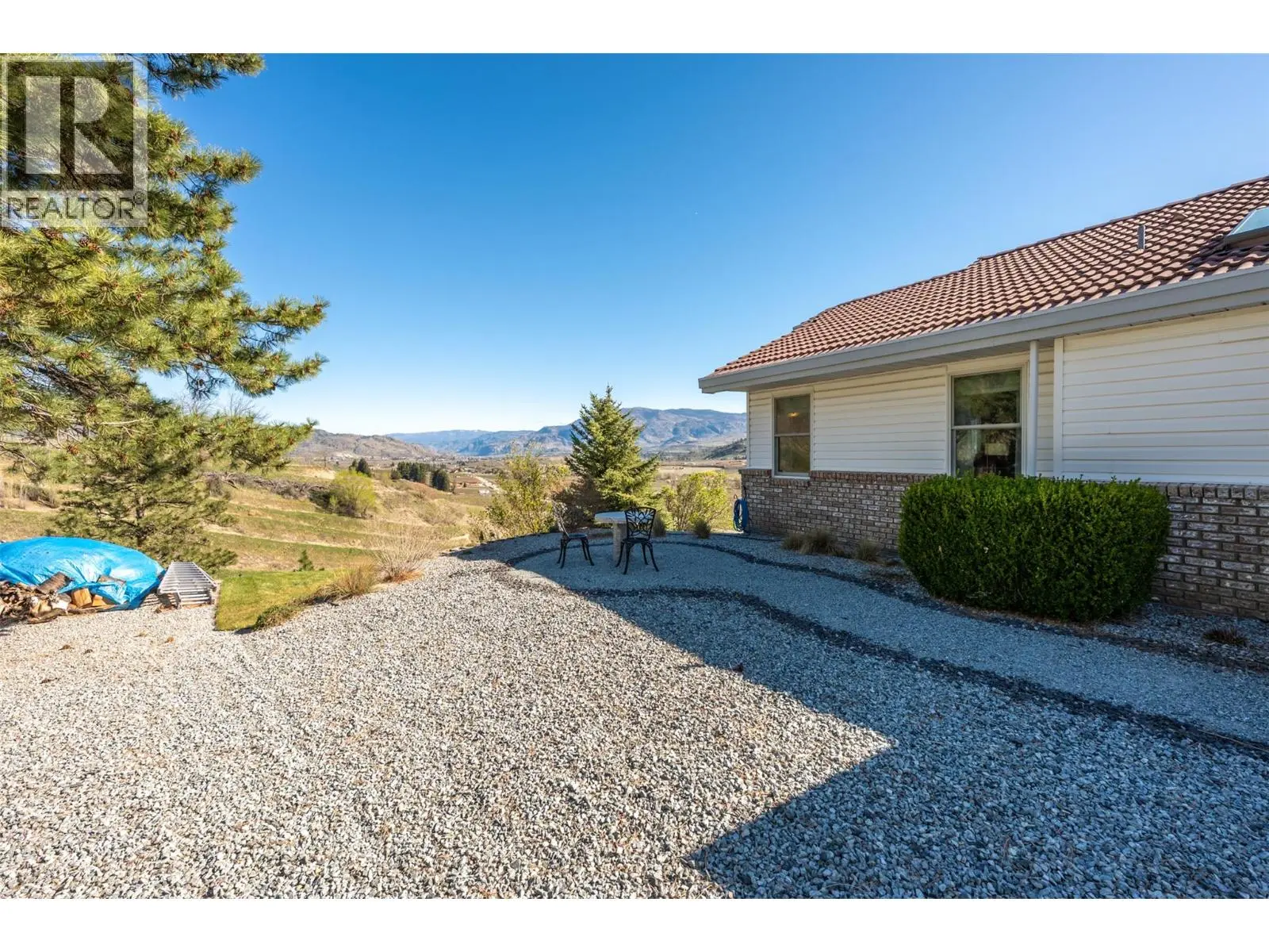 600 Ponderosa Road. Oliver, British Columbia