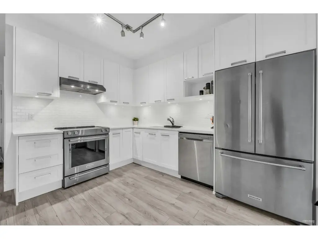 316 5638 201a Street, Langley