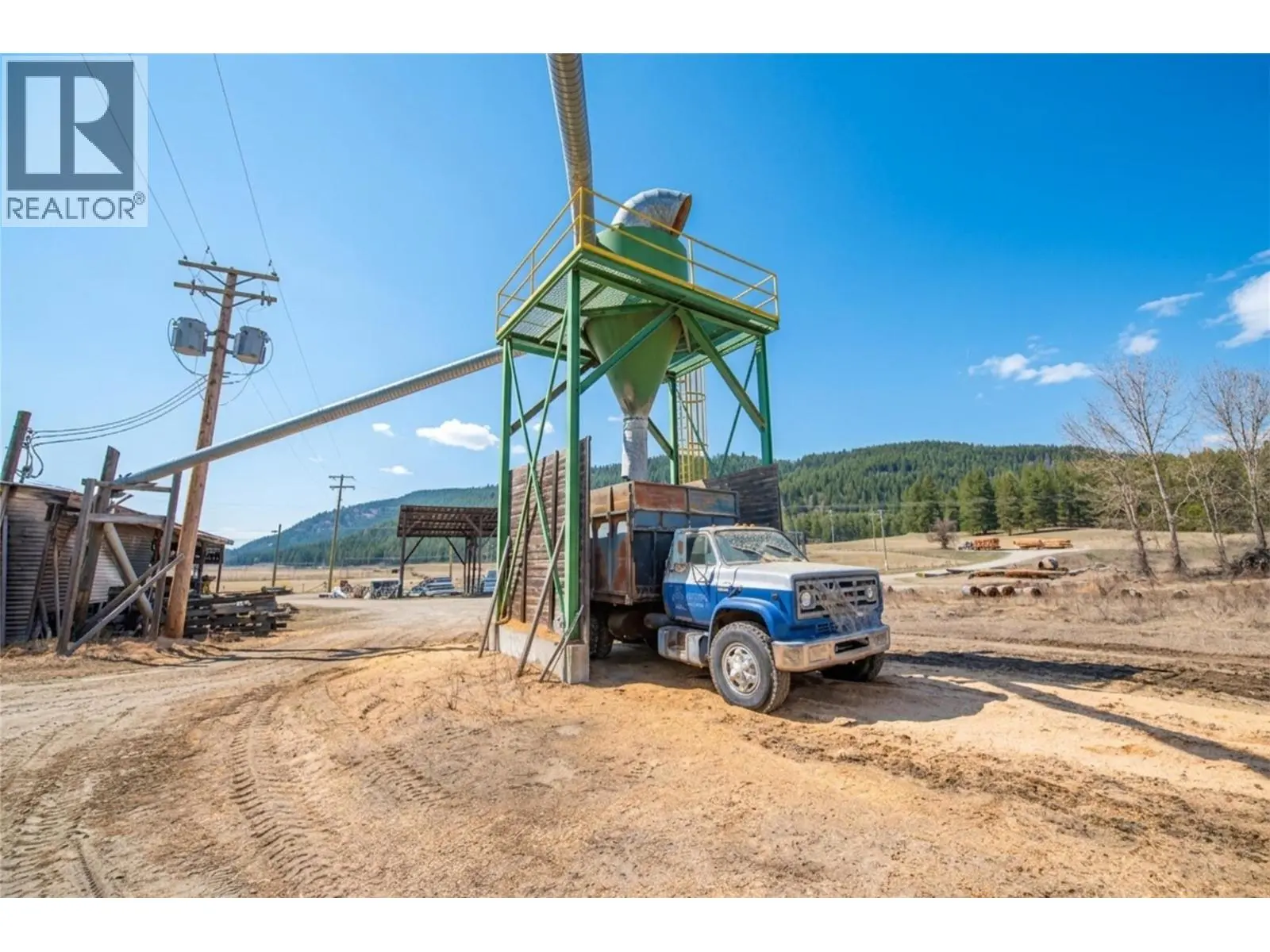 17 Bear Valley Road. Lumby, British Columbia