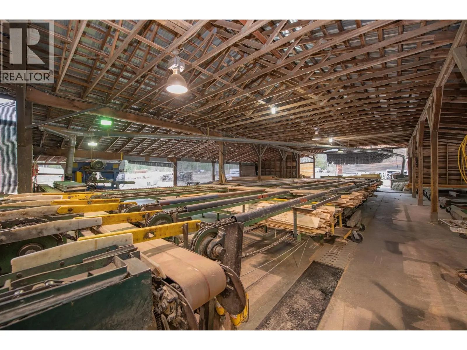 17 Bear Valley Road. Lumby, British Columbia