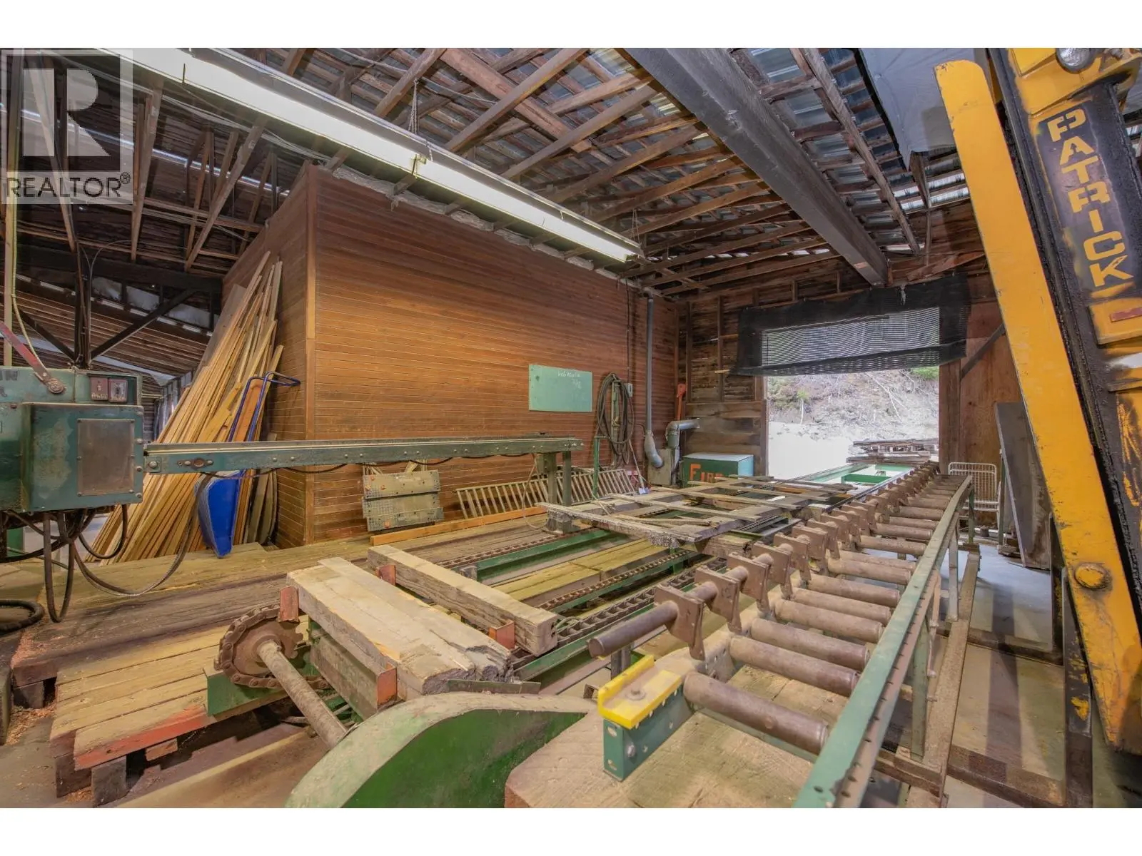 17 Bear Valley Road. Lumby, British Columbia