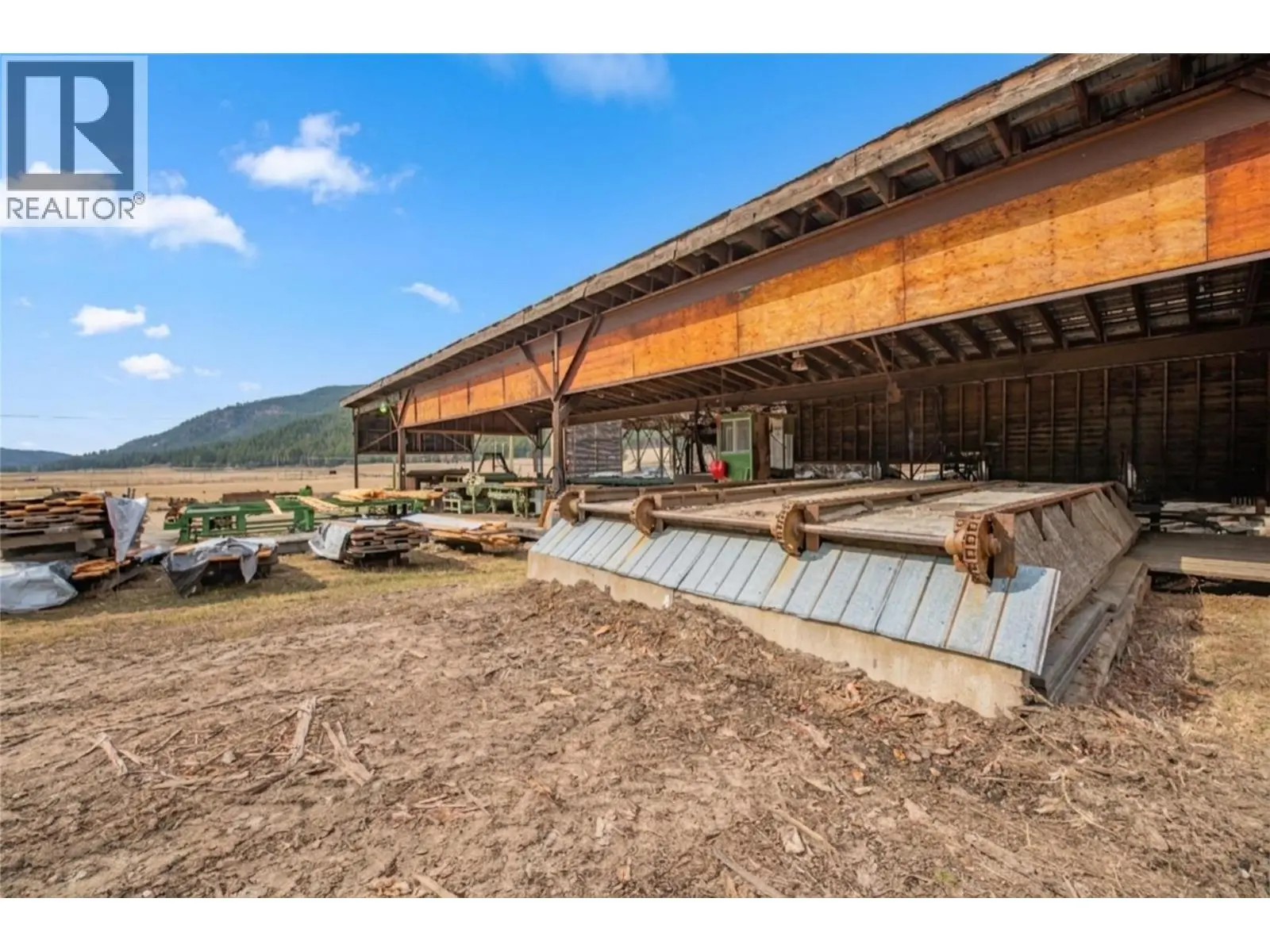 17 Bear Valley Road. Lumby, British Columbia