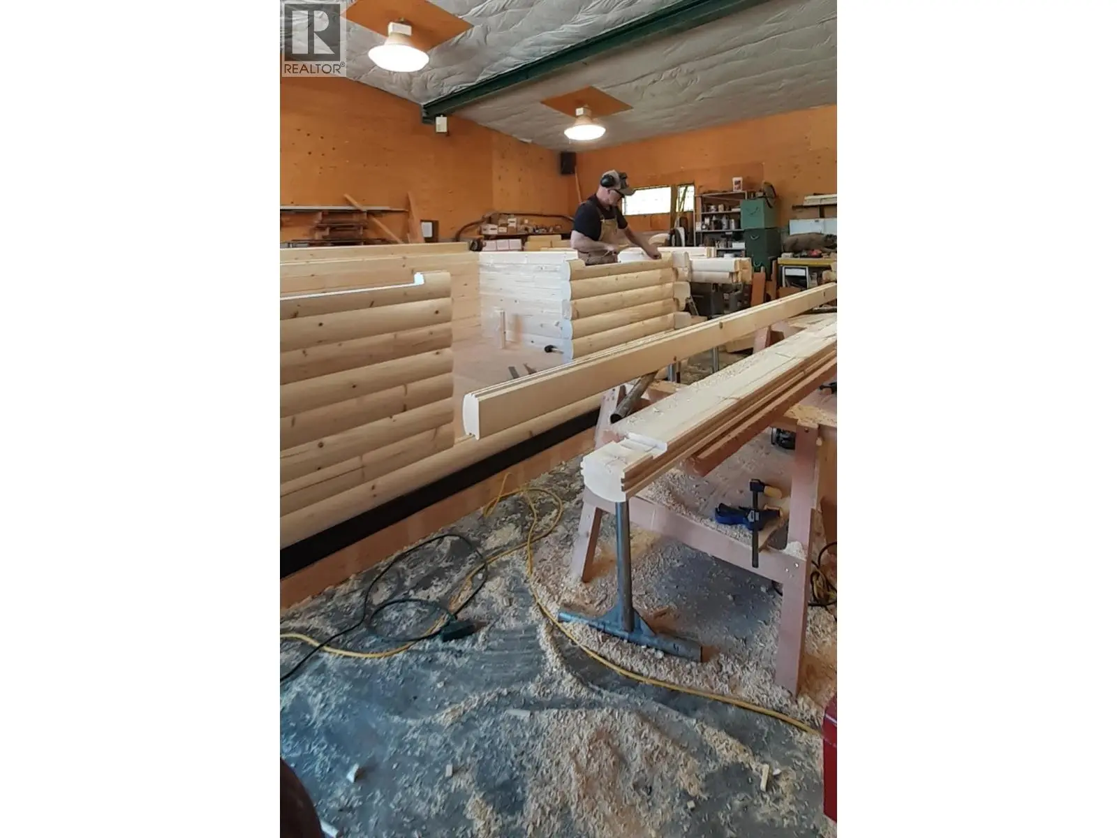 17 Bear Valley Road. Lumby, British Columbia