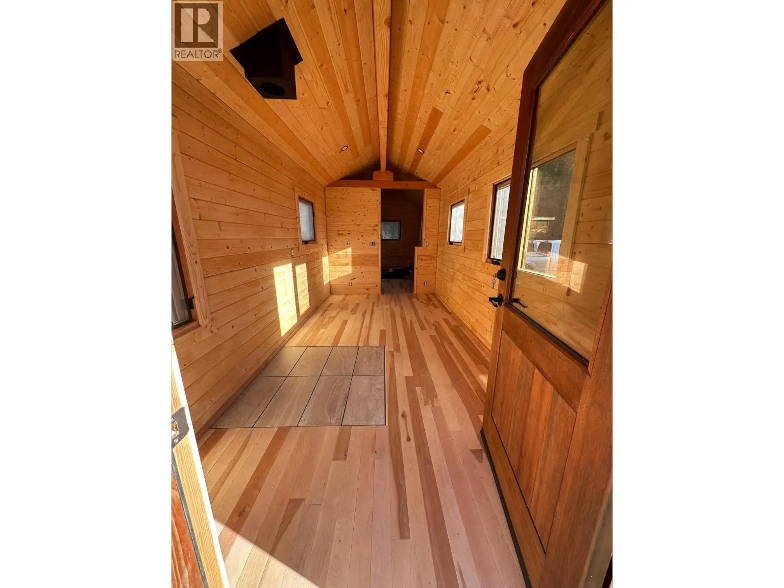 17 Bear Valley Road. Lumby, British Columbia