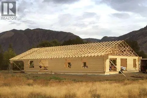 17 Bear Valley Road. Lumby, British Columbia