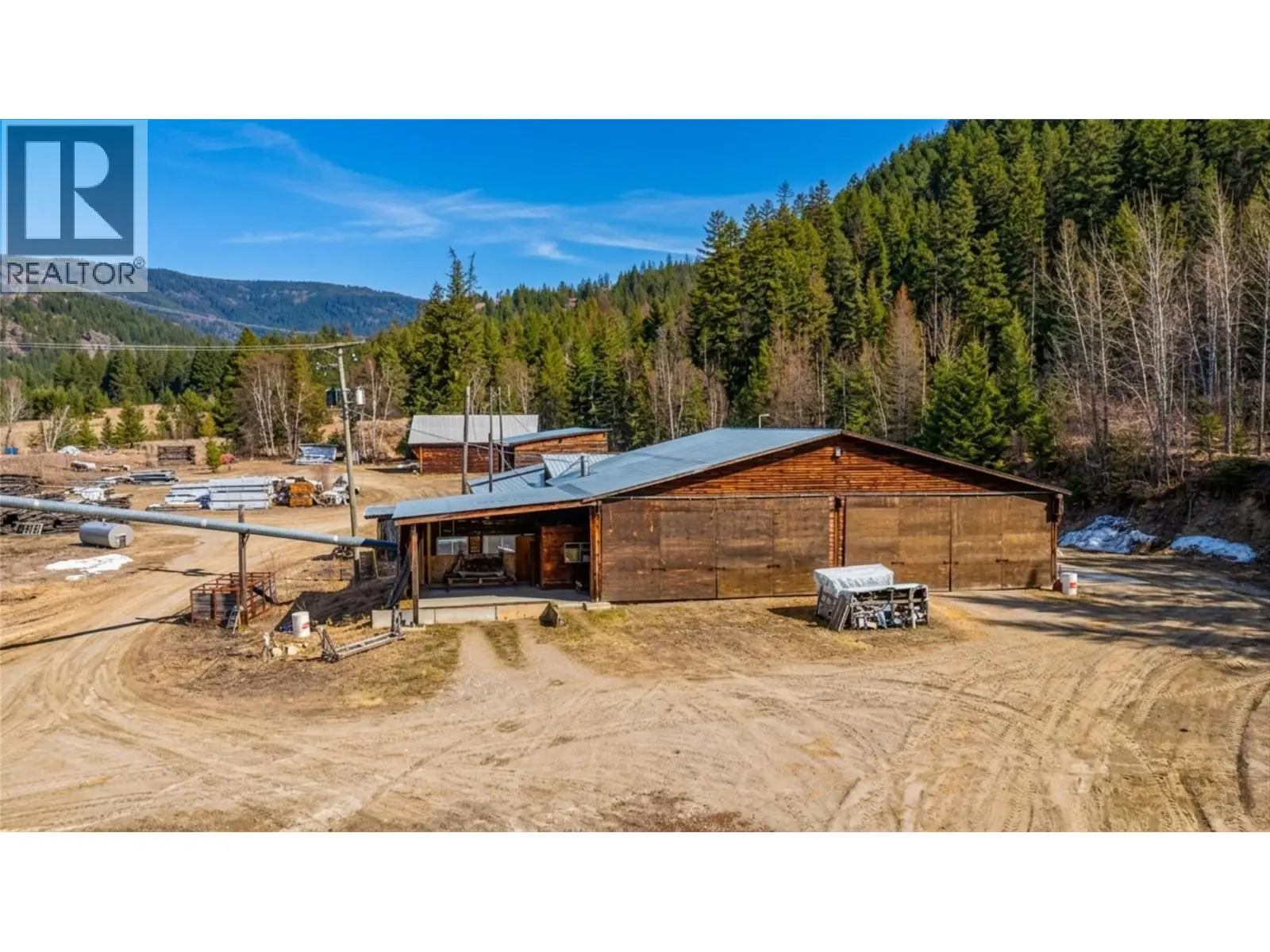 17 Bear Valley Road. Lumby, British Columbia