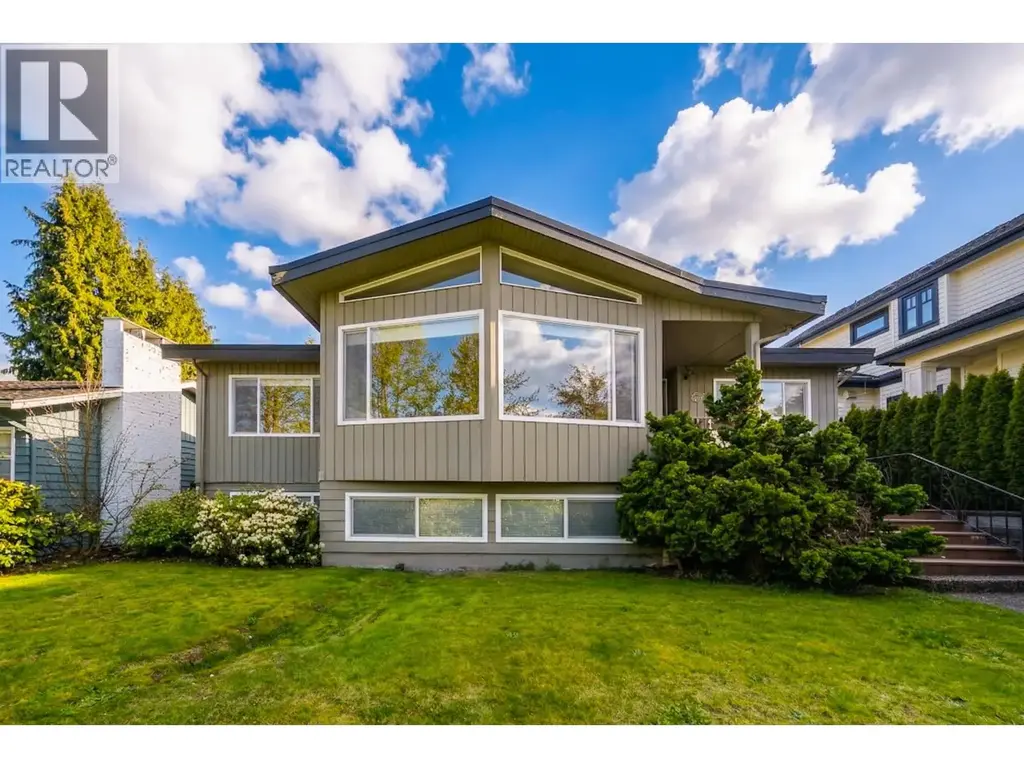 2244 W 32nd Avenue, Vancouver