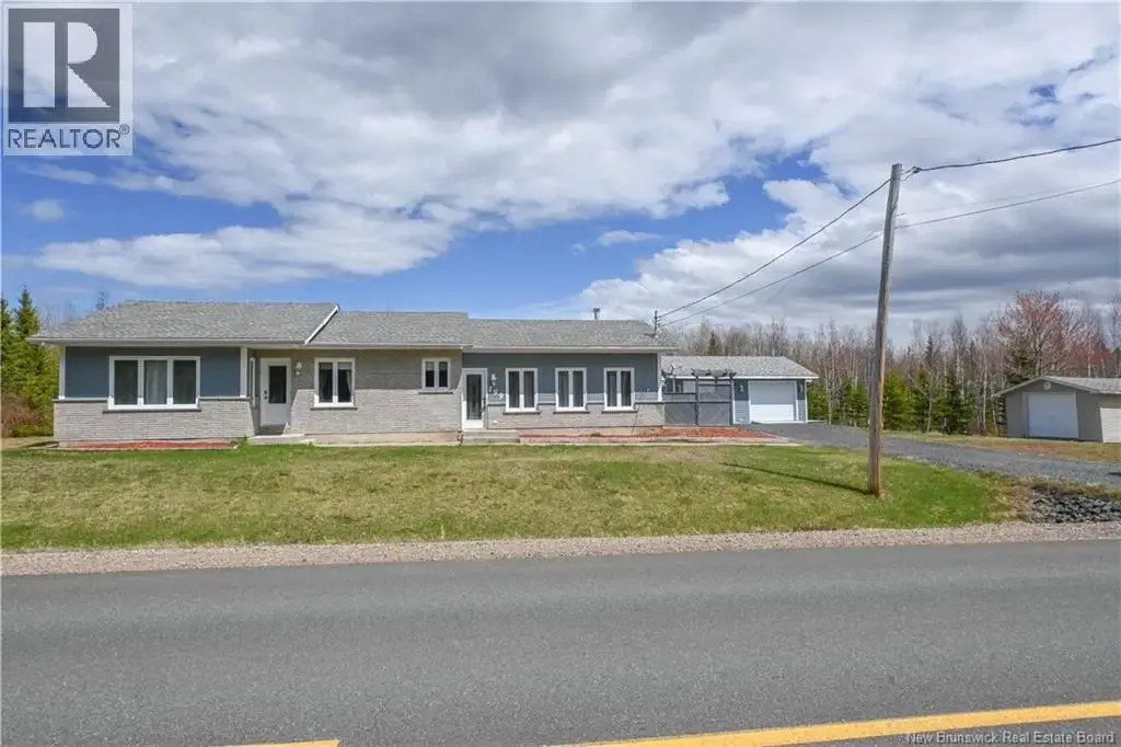 199 Saint-simon Road, Caraquet
