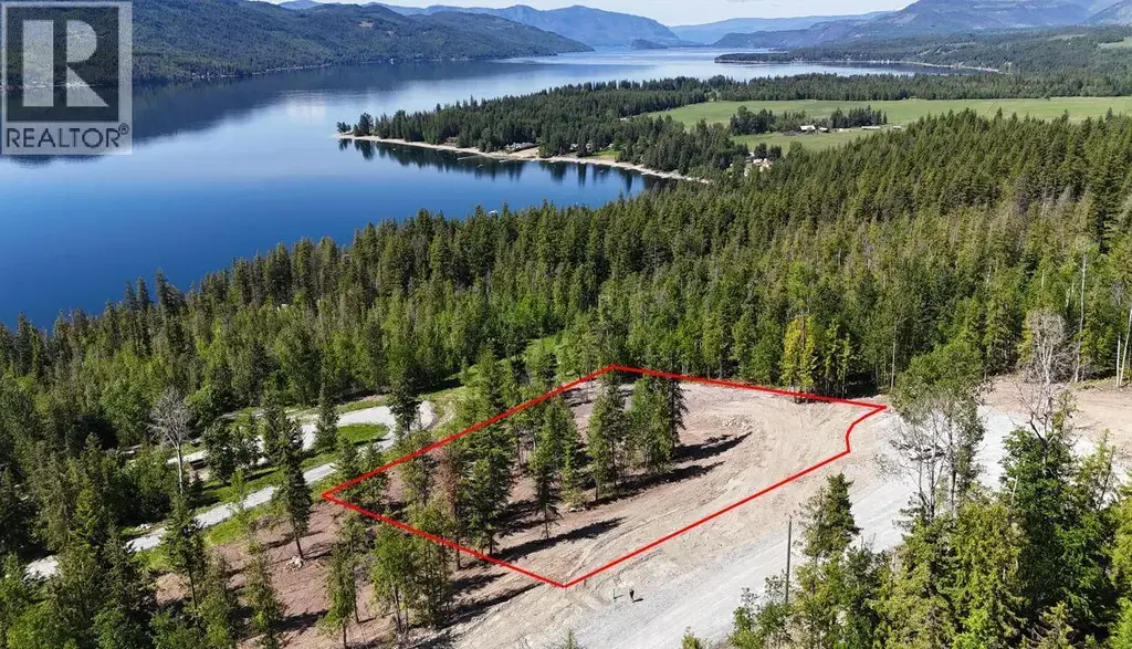 Lot 16 Lonneke Trail Lot# 16, Anglemont