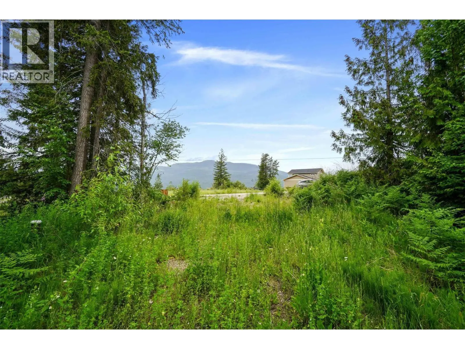 Ph 3 Tatlow Road Se Lot# 4. Salmon Arm, British Columbia