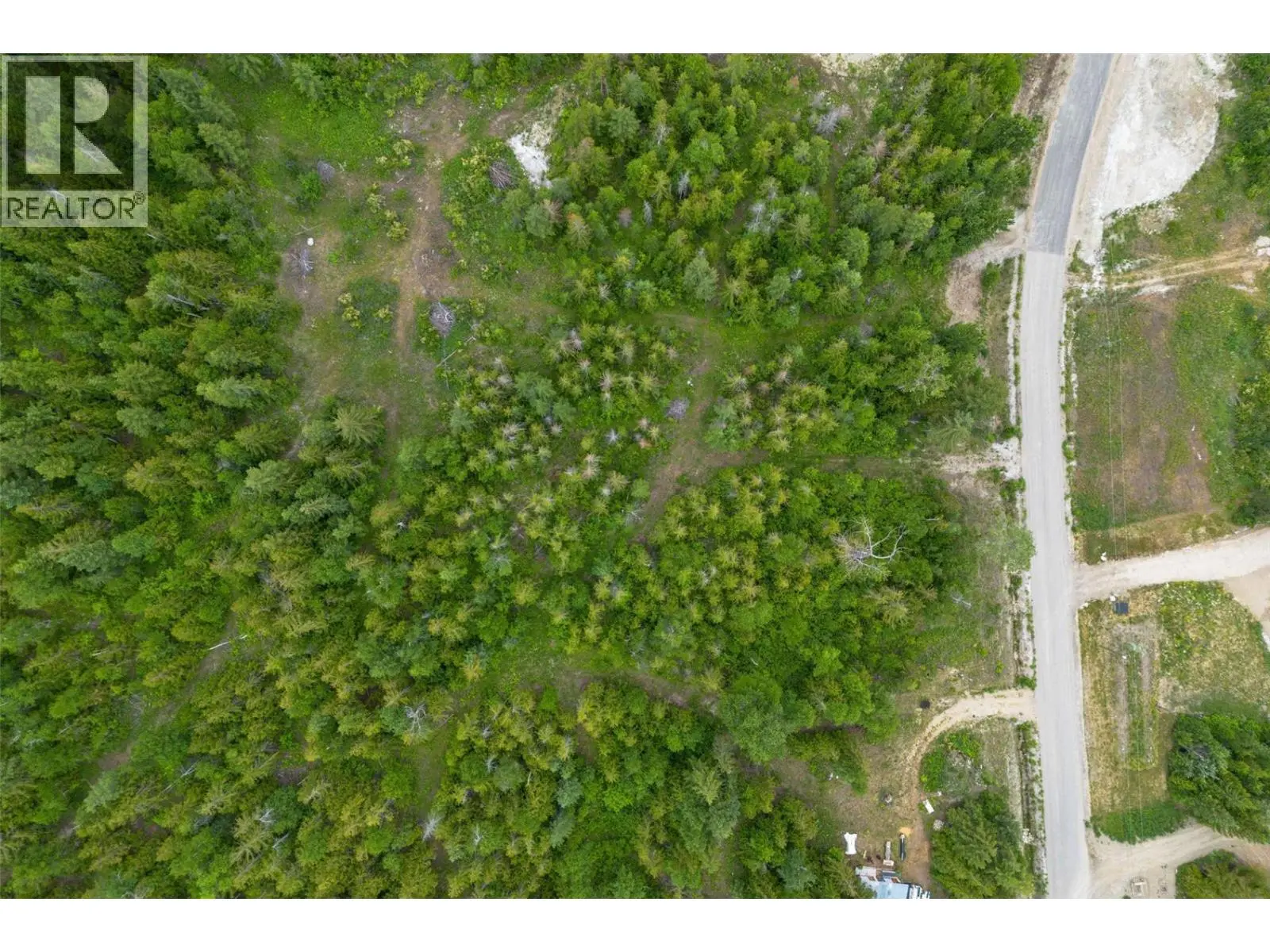 Ph 3 Tatlow Road Se Lot# 4. Salmon Arm, British Columbia