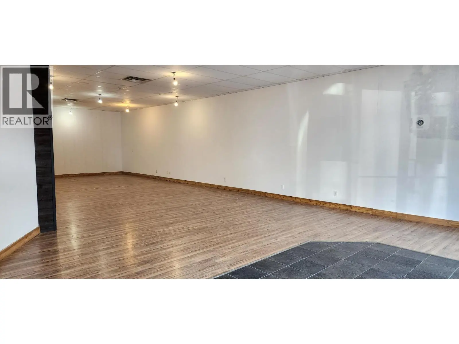 2500 53 Avenue Unit# 102. Vernon, British Columbia