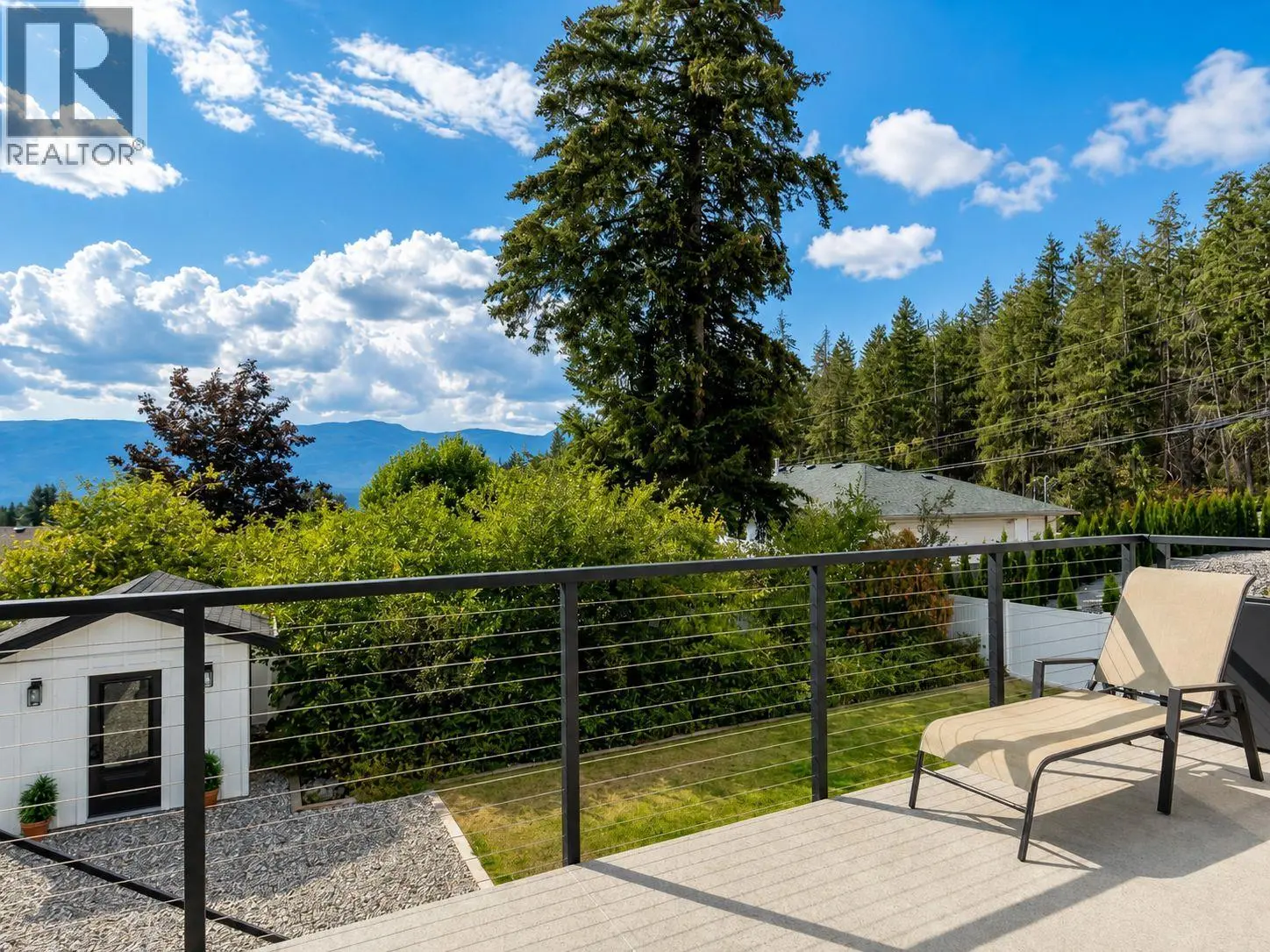 1925 35 Street Ne. Salmon Arm, British Columbia