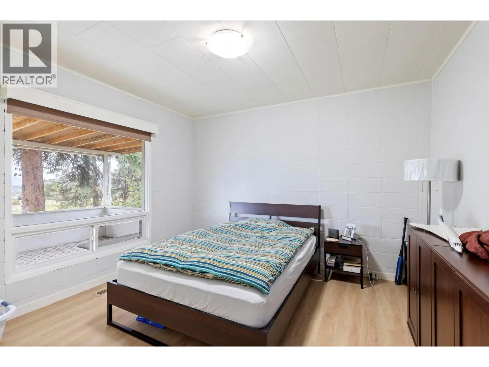 590 Brenda Road. Kelowna, British Columbia