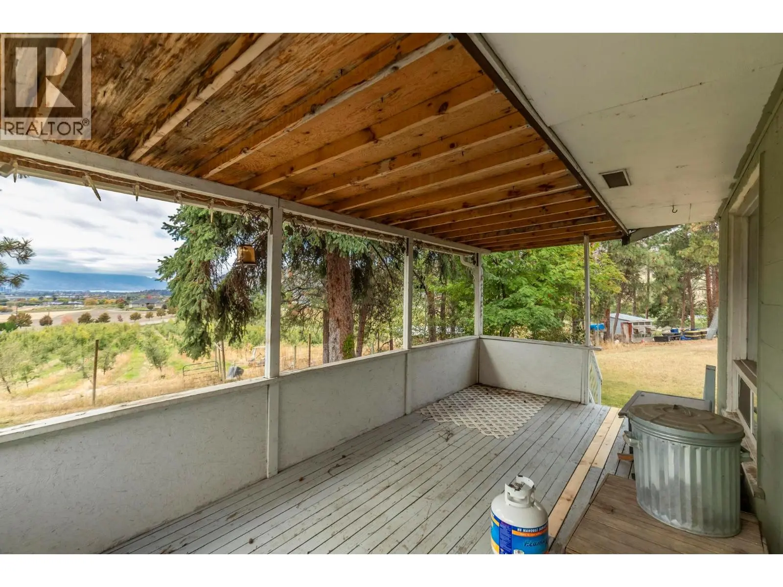 590 Brenda Road. Kelowna, British Columbia