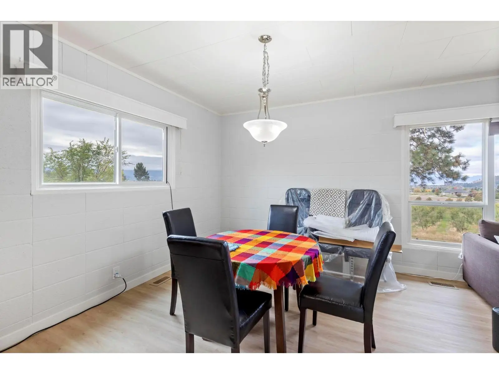 590 Brenda Road. Kelowna, British Columbia