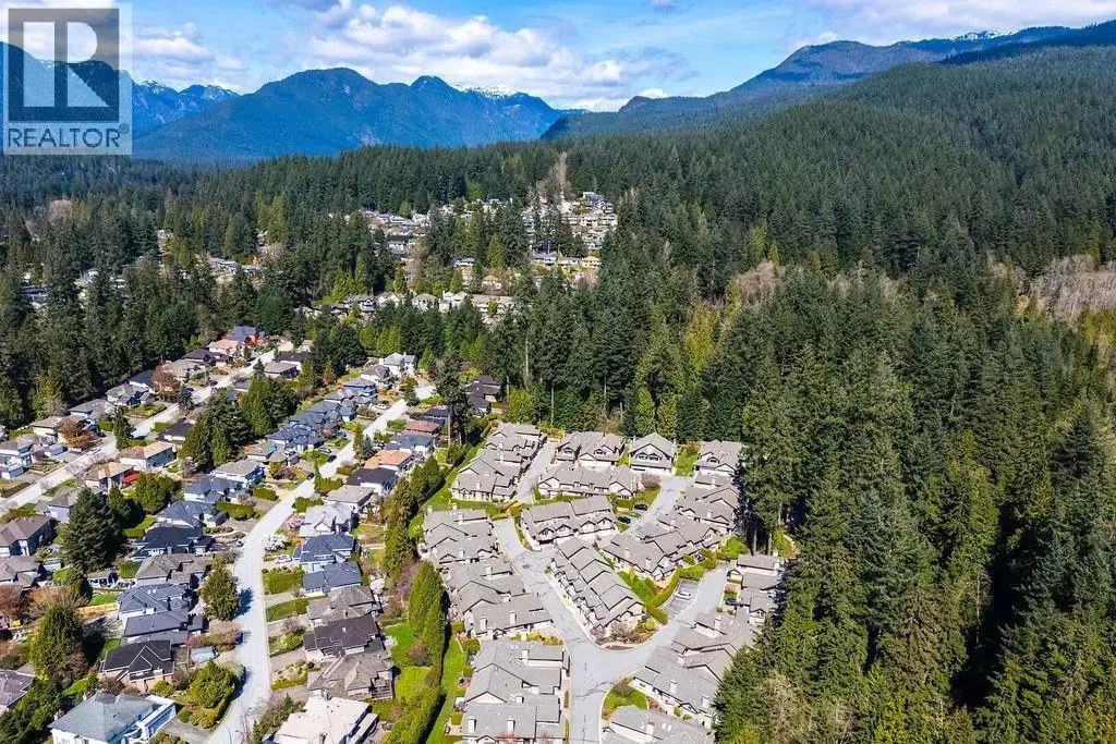 29 1550 Larkhall Crescent, North Vancouver