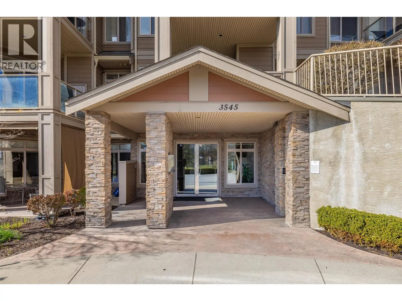 3545 Carrington Road Unit# 102. West Kelowna, British Columbia